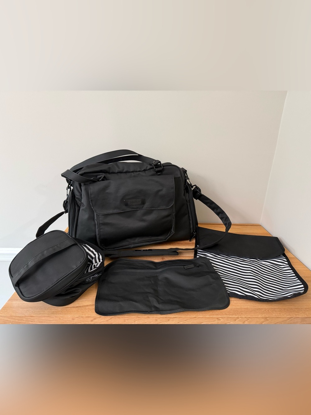 JuJuBe Be Pumped Breast Pump Bag
